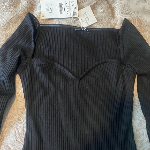 Sweetheart neckline bodysuit NWT - Picture 2 of 4
